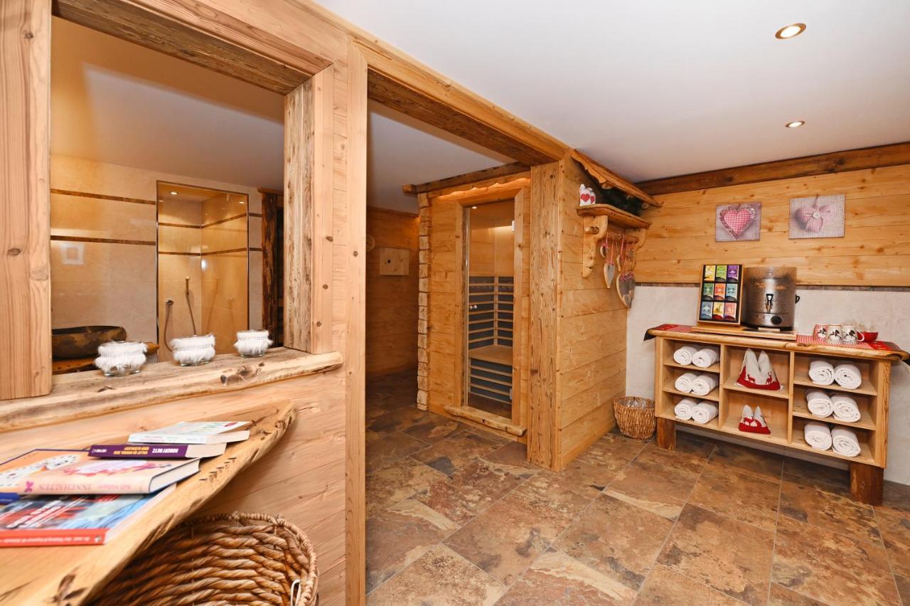 Apart Alpenpension Maderer Gaschurn Exterior photo