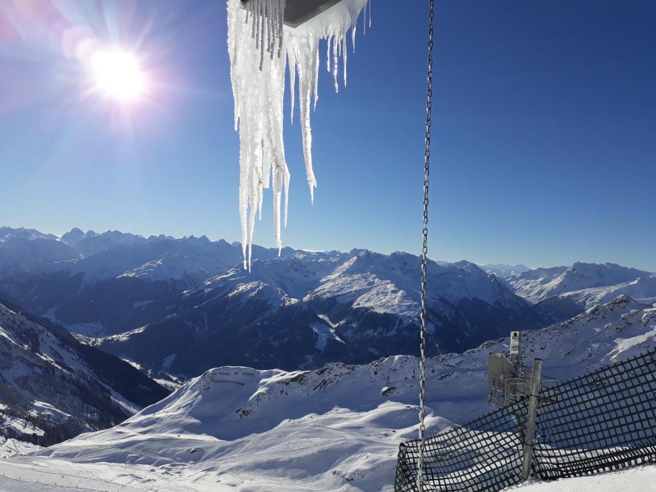 Apart Alpenpension Maderer Gaschurn Exterior photo